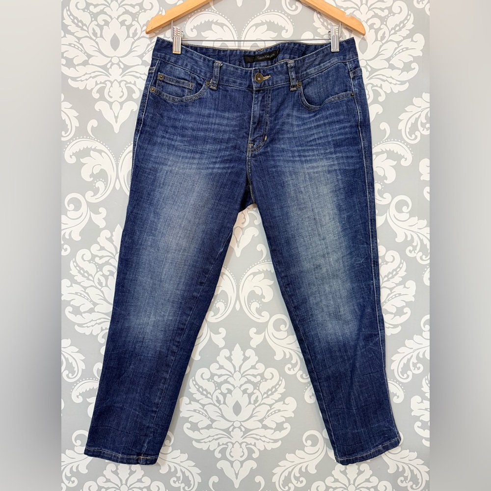 4/$25 • Calvin Klein Dark Wash Crop Jeans